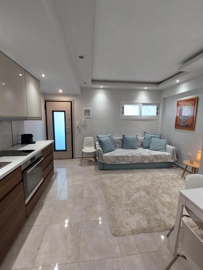 Zeppelin Apartment 루트라키 외부 사진